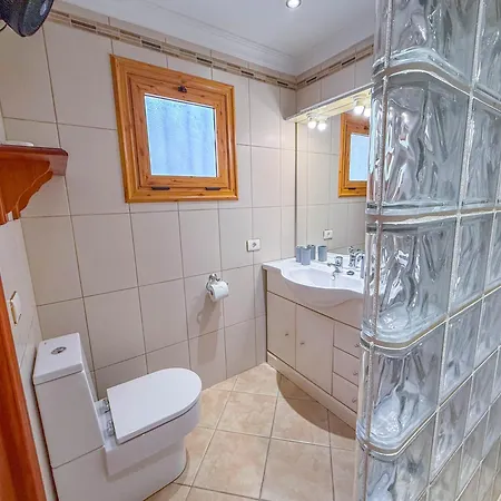 Apartment Port Royale Ocean Views Cristianos
